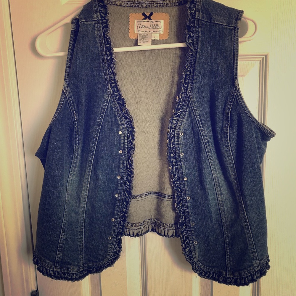 CUTE denim vest- with detail rhinestones.